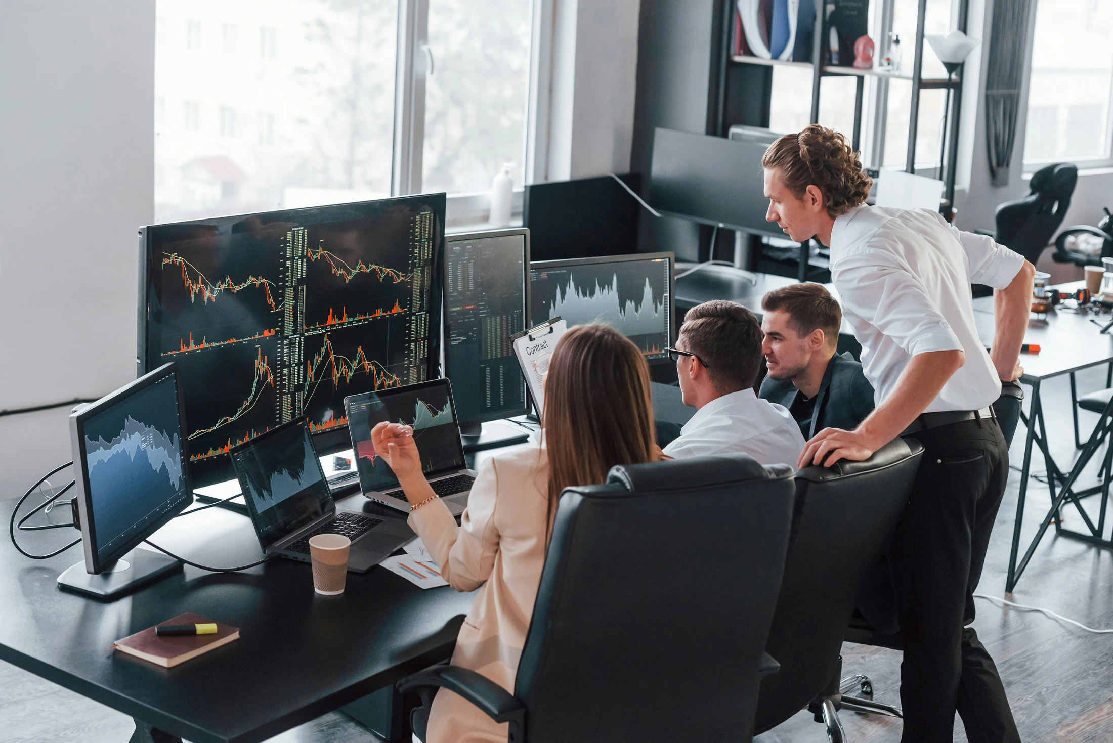 Financial experts conducting research